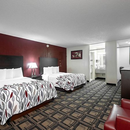 Red Roof Inn Murray Bagian luar foto