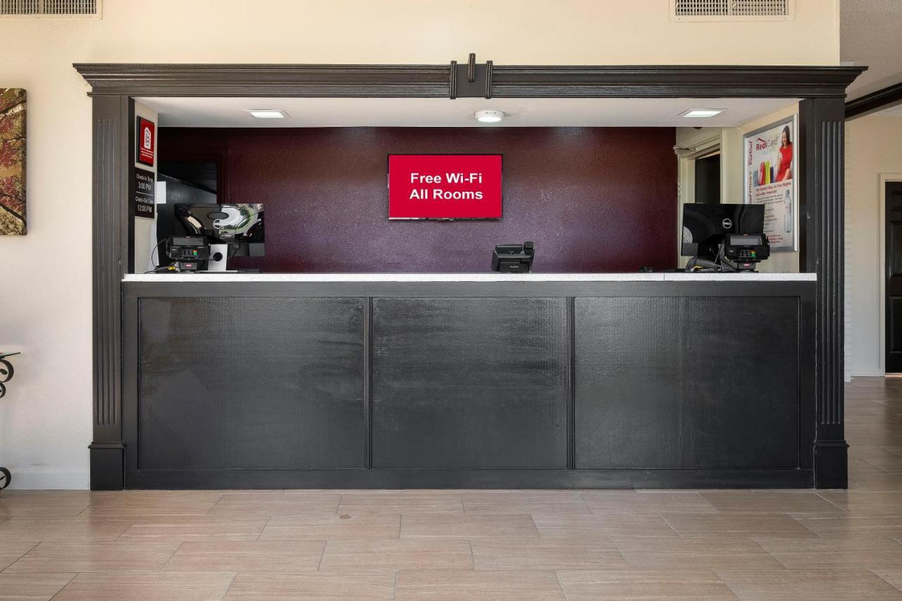 Red Roof Inn Murray Bagian luar foto